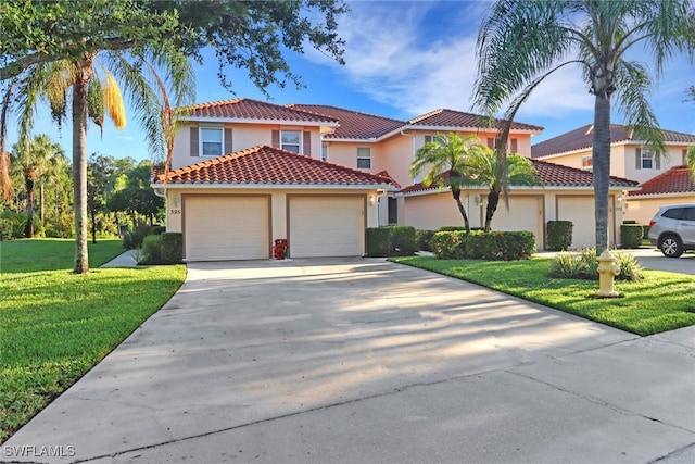 395 Robin Hood Cir Unit 201, Naples, FL 34104 - photo 1