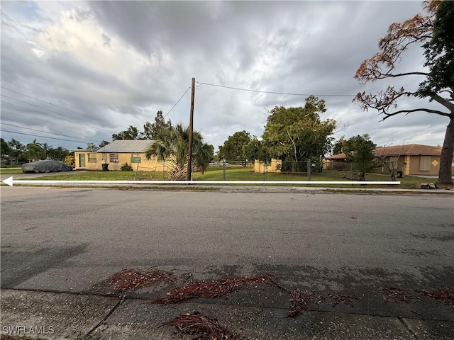 3454 Michigan Ave, Fort Myers, FL 33916 - photo 2