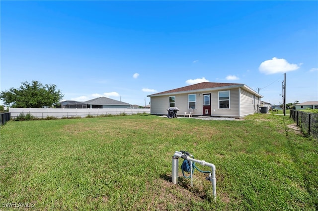1100 NW 20th St, Cape Coral, FL 33993 - back of property featuring a fenced backyard