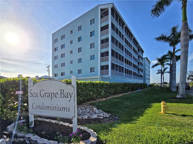 345 Mango St Unit 505, Fort Myers Beach, FL 33931 - view of building exterior