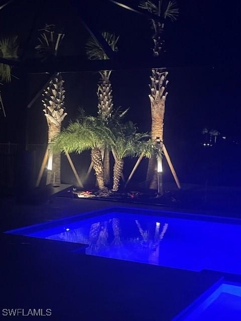 19604 Beechcrest Pl, Estero, FL 33928 - exterior view of a swimming pool