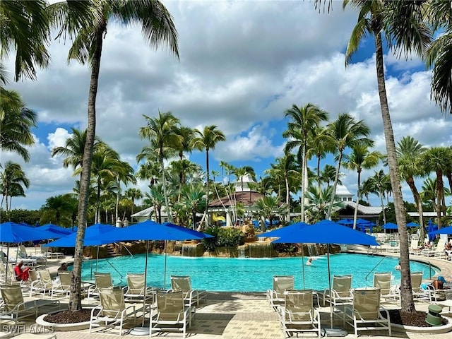 3165 Aviamar Cir Unit 102, Naples, FL 34114 - view of community pool