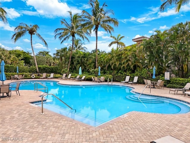 3165 Aviamar Cir Unit 102, Naples, FL 34114 - photo 23