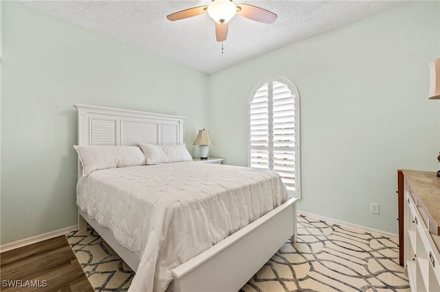 529 Mardel Dr Unit 304, Naples, FL 34104 - photo 9