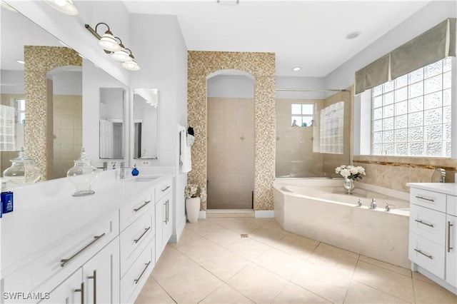 16100 Parque Ln, Naples, FL 34110