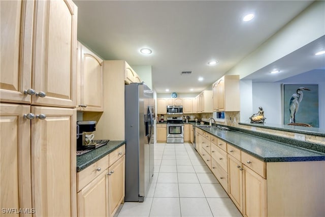 225 SW 43rd Ln, Cape Coral, FL 33914 - photo 17