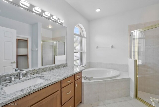 4923 Cerromar Dr, Naples, FL 34112 - photo 16
