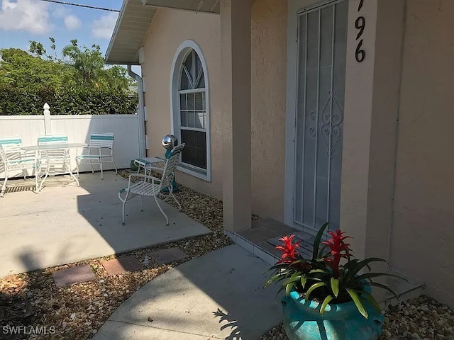 796 108th Ave N, Naples, FL 34108 - view of patio / terrace