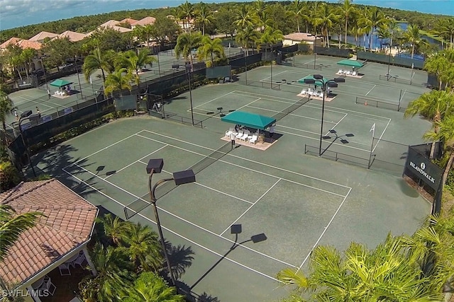 3008 Ellice Way, Naples, FL 34119 - view of tennis court
