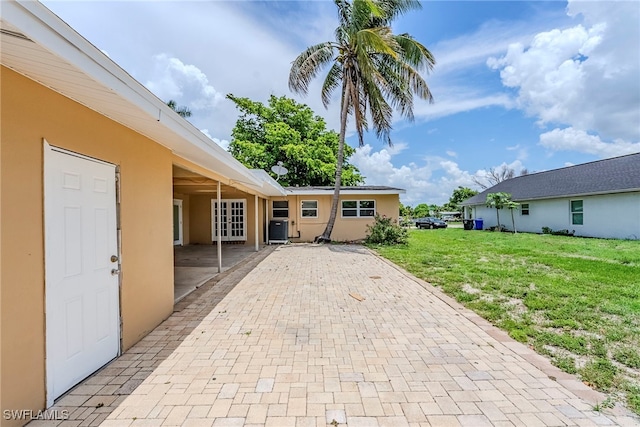 2414 Braman Ave, Fort Myers, FL 33901 - view of patio / terrace featuring decorative driveway