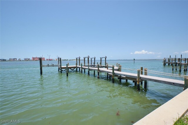 938 San Carlos Dr, Fort Myers Beach, FL 33931 - dock area with a water view