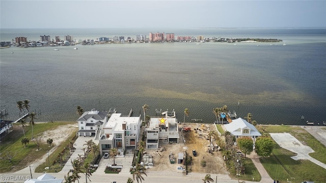 938 San Carlos Dr, Fort Myers Beach, FL 33931 - view of property location with a large body of water