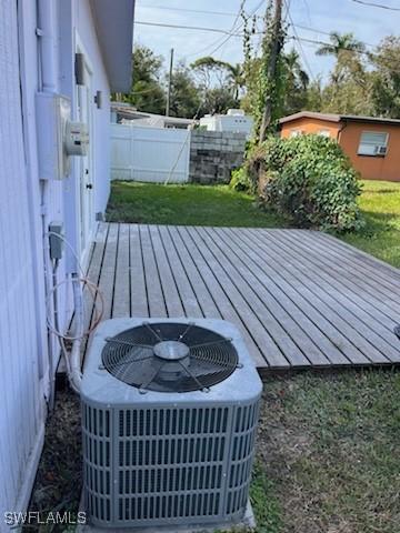 92 Oak St, North Fort Myers, FL 33903 - photo 21