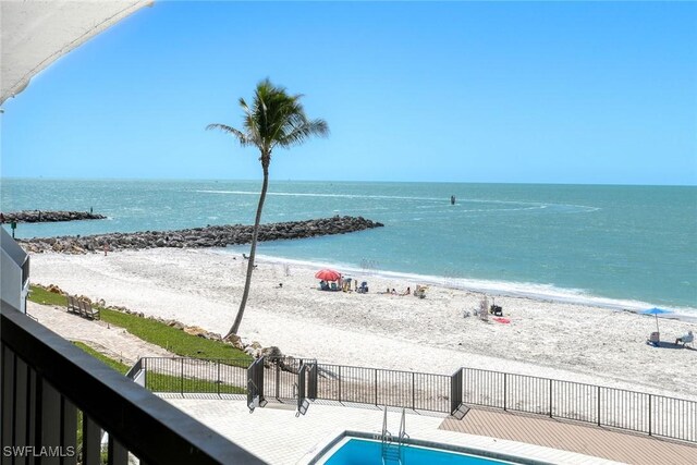 2389 Gulf Shore Blvd N Unit 302, Naples, FL 34103 - photo 23