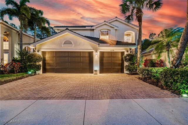2338 Butterfly Palm Dr, Naples, FL 34119 - photo 2