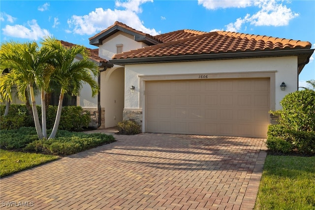 1606 Santiago Cir, Naples, FL 34113 - photo 3