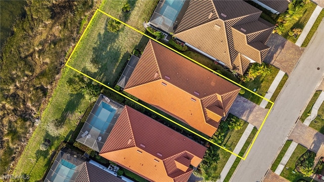 1606 Santiago Cir, Naples, FL 34113 - photo 29