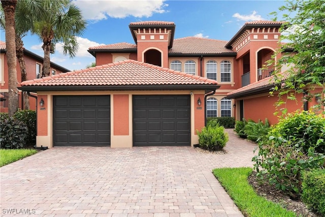 10021 Heather Ln Unit 803, Naples, FL 34119 - photo 2
