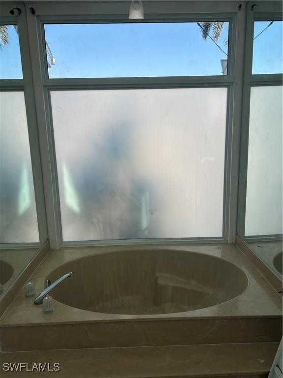 8860 Banyan Cove Cir S Unit 0, Fort Myers, FL 33919 - photo 21