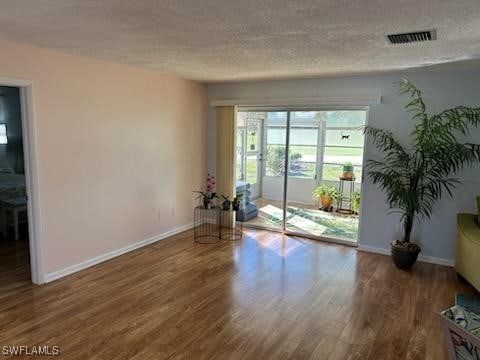 6952 Edgewater Cir, Fort Myers, FL 33919 - photo 37