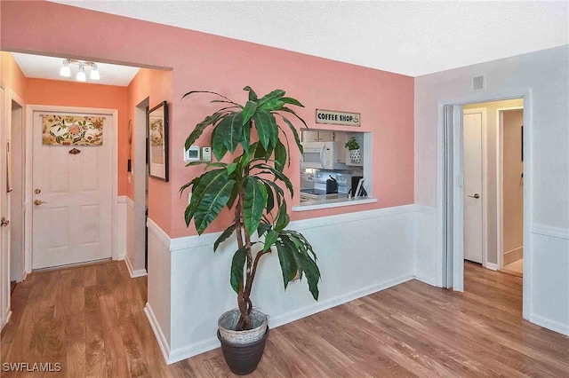6952 Edgewater Cir, Fort Myers, FL 33919 - photo 9