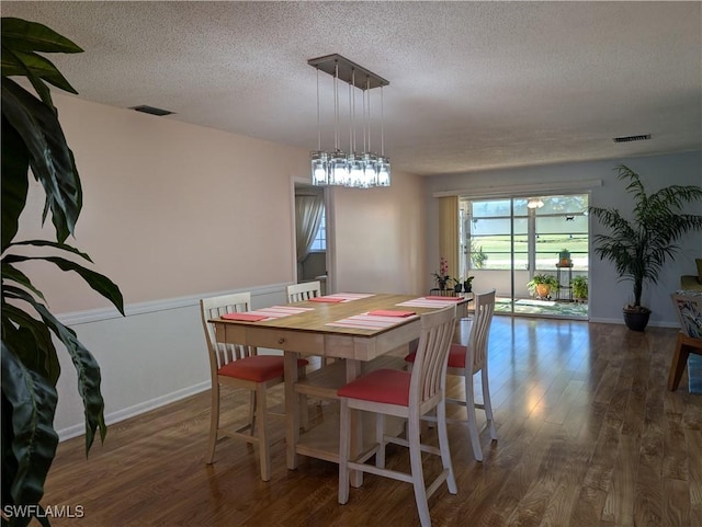 6952 Edgewater Cir, Fort Myers, FL 33919 - photo 2