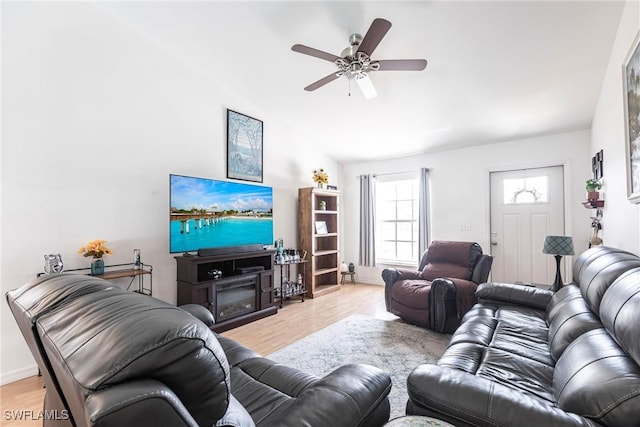 513 SE 27th Ter, Cape Coral, FL 33904 - photo 10