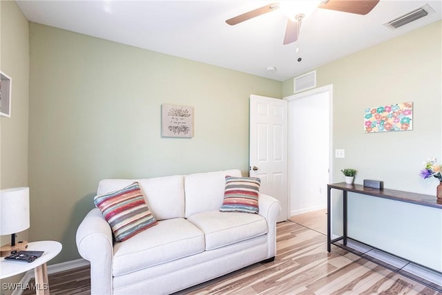 513 SE 27th Ter, Cape Coral, FL 33904 - photo 18