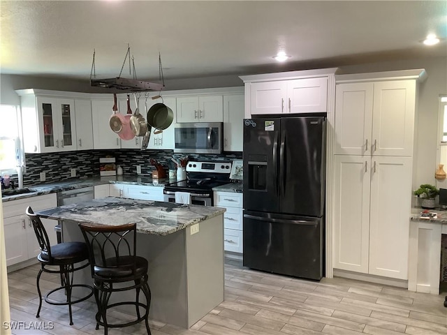 4130 SE 2nd Ave, Cape Coral, FL 33904 - photo 2