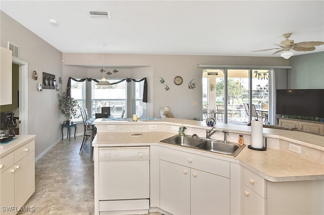 105 SE 40th Ter, Cape Coral, FL 33904 - photo 8
