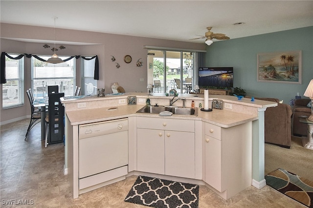 105 SE 40th Ter, Cape Coral, FL 33904 - photo 9
