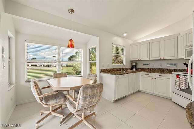 888 Woodshire Ln Unit L12, Naples, FL 34105 - photo 13