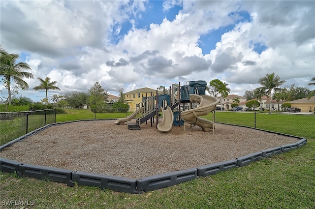 2488 Keystone Lake Dr, Cape Coral, FL 33909 - photo 41
