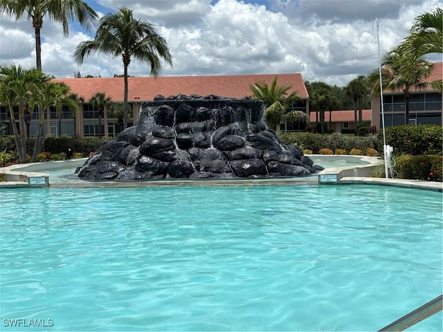 6820 Beach Resort Dr Unit 11, Naples, FL 34114 - photo 5