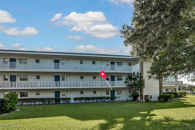 1411 Tropic Ter, North Fort Myers, FL 33903 - photo 2