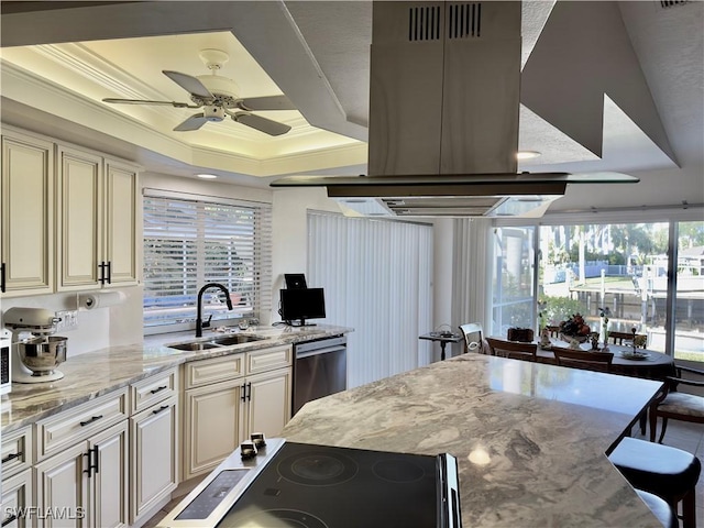 2215 Channel Way N, Fort Myers, FL 33917 - photo 9