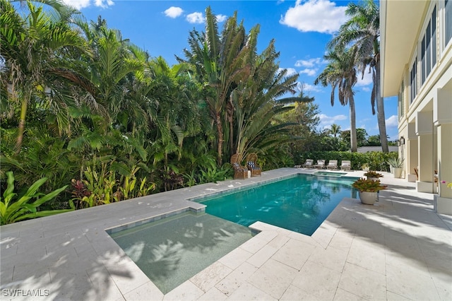 390 Windward Way, Naples, FL 34103 - photo 9