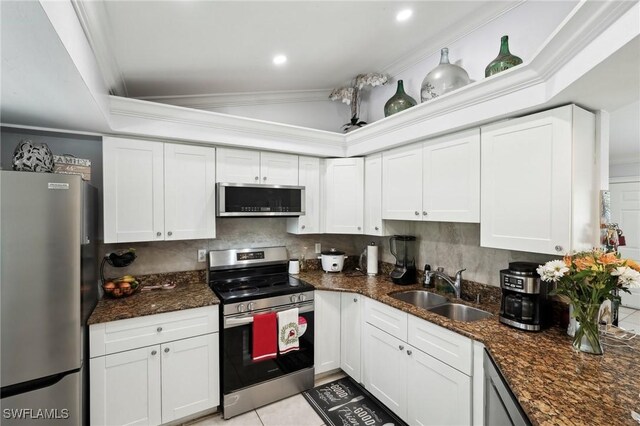 1570 Golden Gate Blvd W, Naples, FL 34117 - photo 9