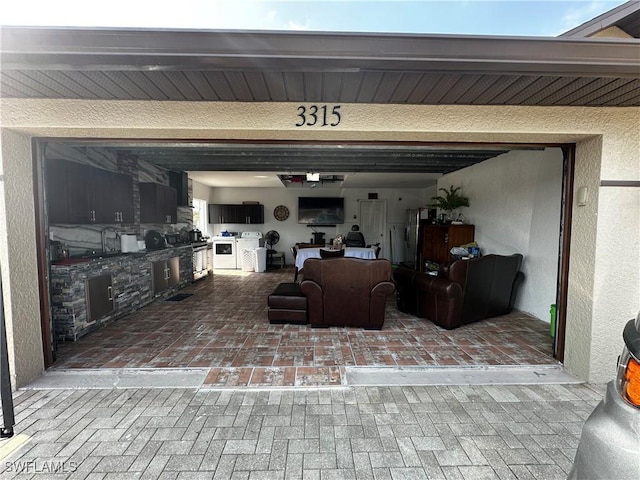 3315 37th St SW, Lehigh Acres, FL 33976 - photo 3