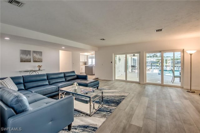 1006 Dolphin Dr, Cape Coral, FL 33904 - photo 4