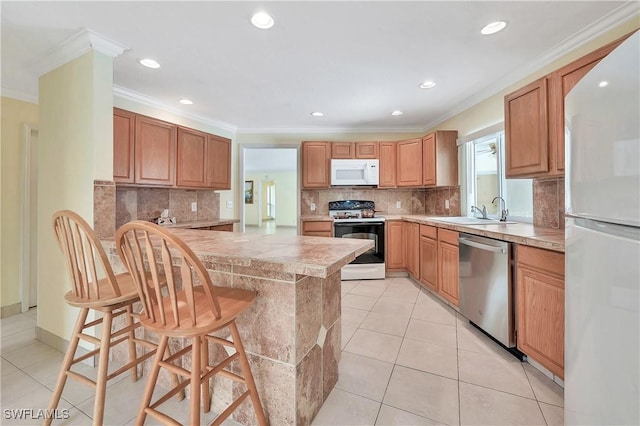 639 Pompano Dr, Naples, FL 34110 - photo 6