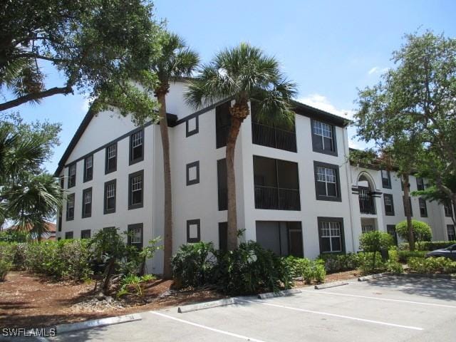 7915 Preserve Cir Unit 236, Naples, FL 34119 - photo 6