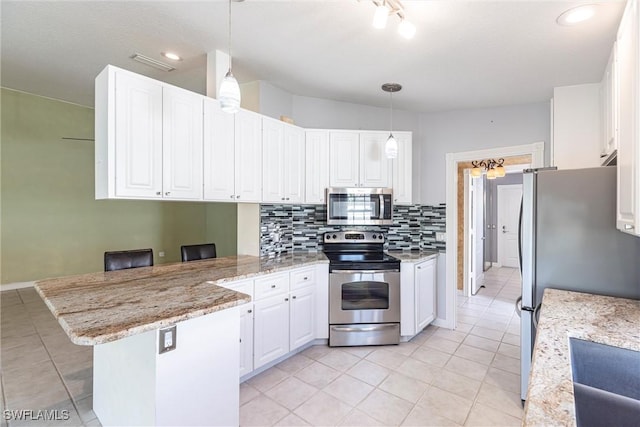 5021 Ventura Ct, Naples, FL 34109 - photo 2