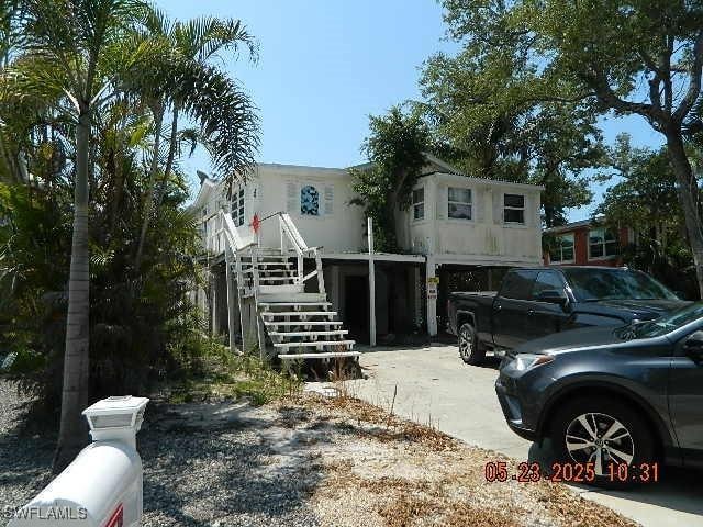 166-168 Coconut Dr, Fort Myers Beach, FL 33931 - photo 2
