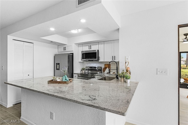 5865 Trailwinds Dr Unit 613, Fort Myers, FL 33907 - photo 11