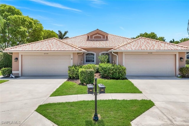 6504 Castlelawn Pl, Naples, FL 34113 - photo 3