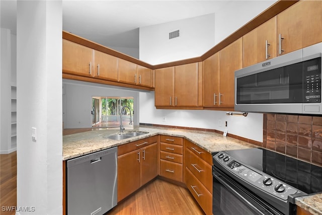 21715 Bridgegate Ct, Estero, FL 33928 - photo 13