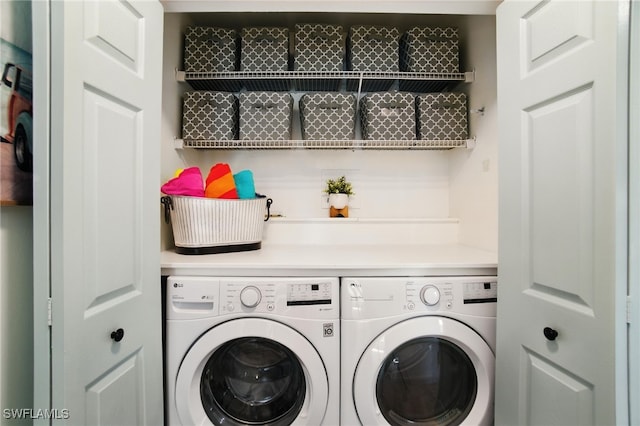 162 Pebble Shores Dr Unit 203, Naples, FL 34110 - laundry room with independent washer and dryer