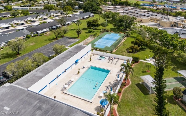 6884 Sandtrap Dr Unit 4, Fort Myers, FL 33919 - bird's eye view of a pool