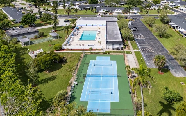 6884 Sandtrap Dr Unit 4, Fort Myers, FL 33919 - aerial view of a pool